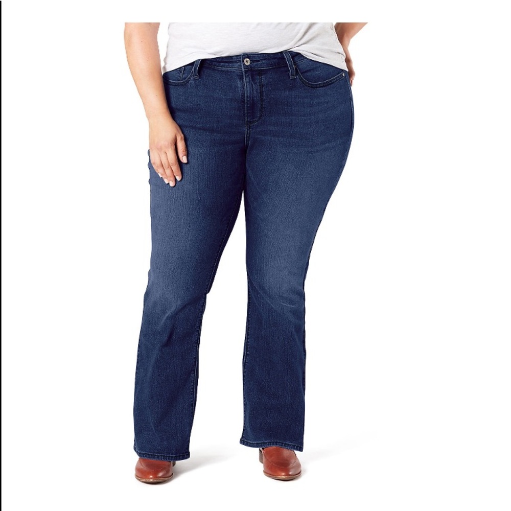 Signature by Levi Strauss & Co. Modern Boocut